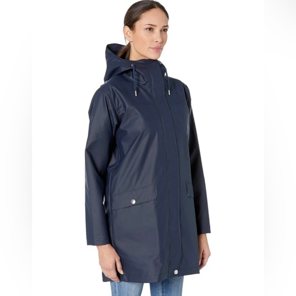 NWT Helly Hansen HH Women’s Waterproof Rain Jacket In Navy - Picture 4 of 10